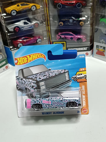 Hot Wheels 83 Chevy Silverado