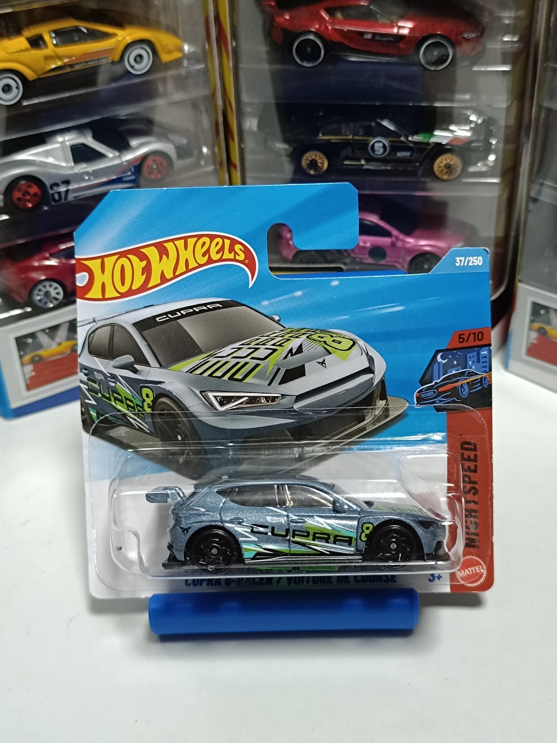 Hot Wheels Cupra e-Racer / Voiture De Course