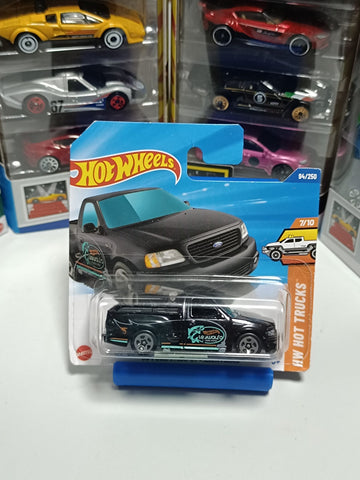 Hot Wheels 99 Ford F-150 SVT Lightning