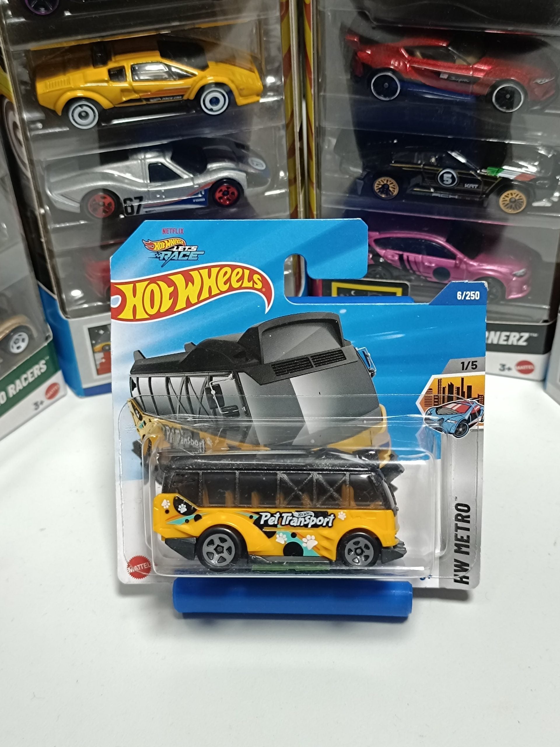 Hot Wheels Kowloon'd Hypervan