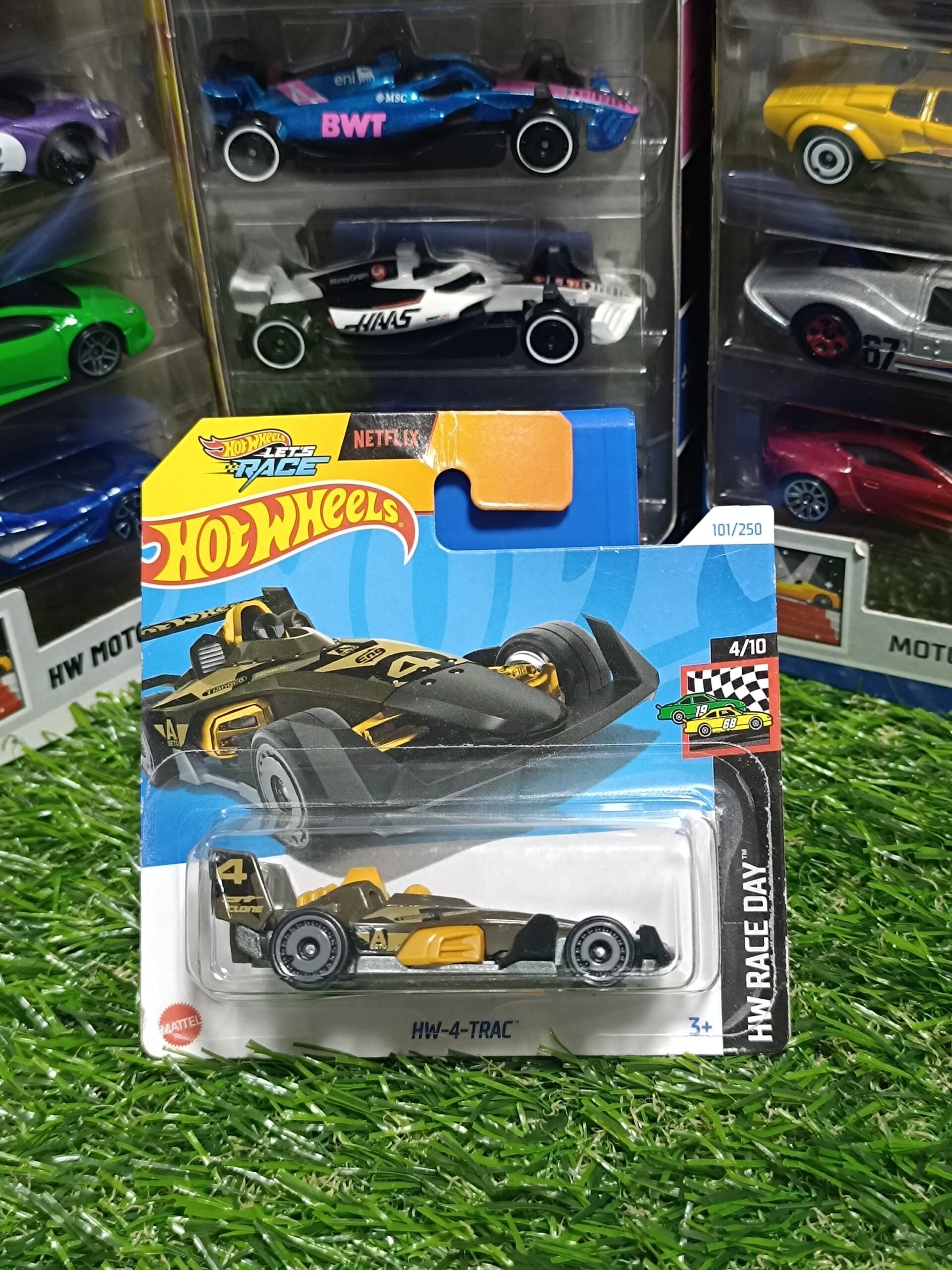 Hot Wheels HW-4-Trac