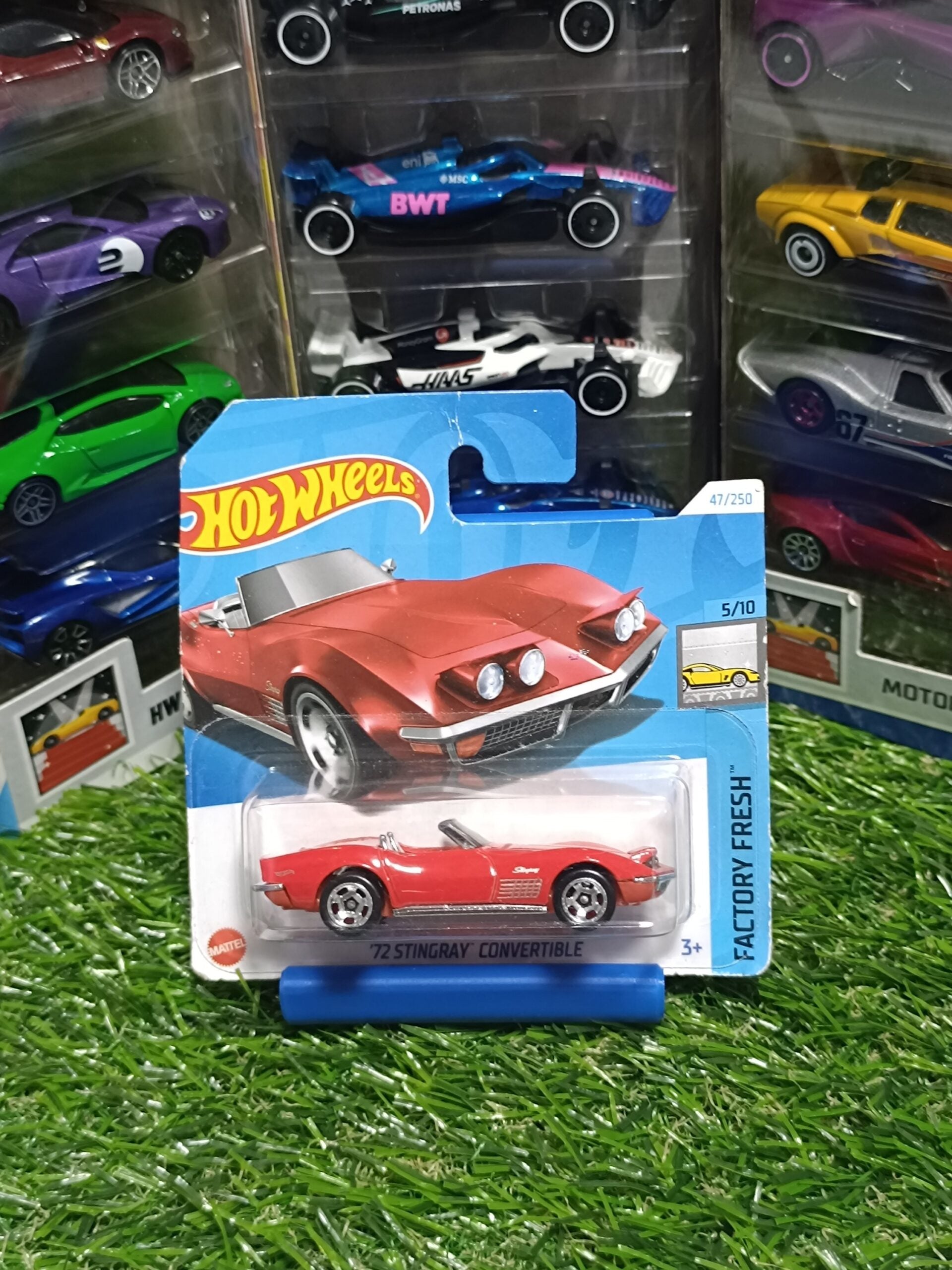 Hot Wheels 72 Stingray Convertible