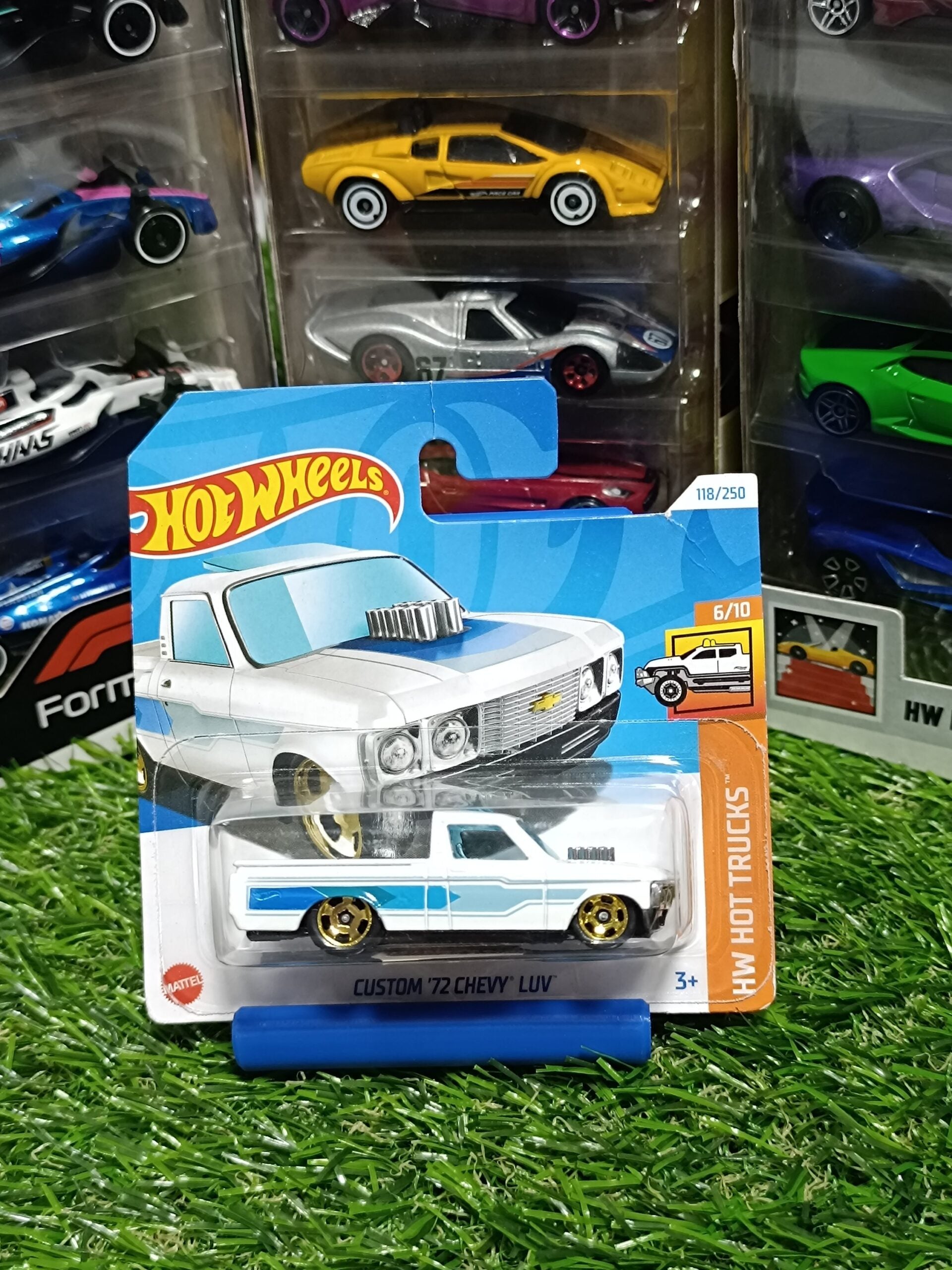 Hot Wheels Custom 72 Chevy Luv