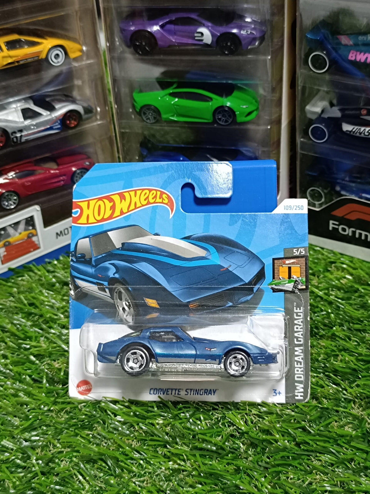 Hot Wheels Corvette Stingray