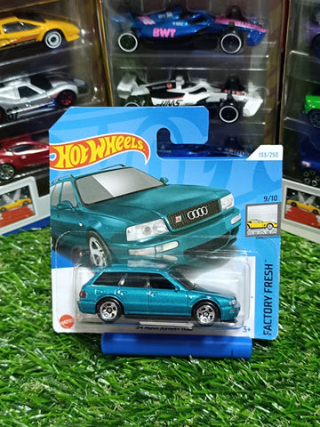 Hot Wheels 94 Audi Avant RS2