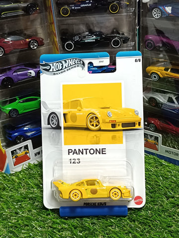 Hot Wheels Porsche 934/5