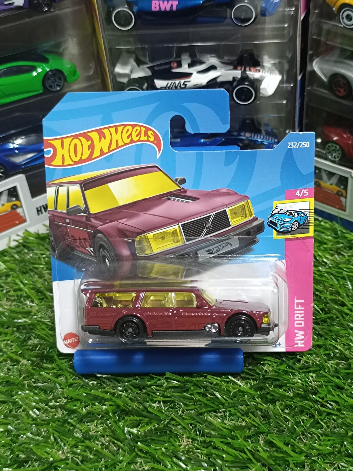 Hot Wheels Volvo 240 Drift Wagon