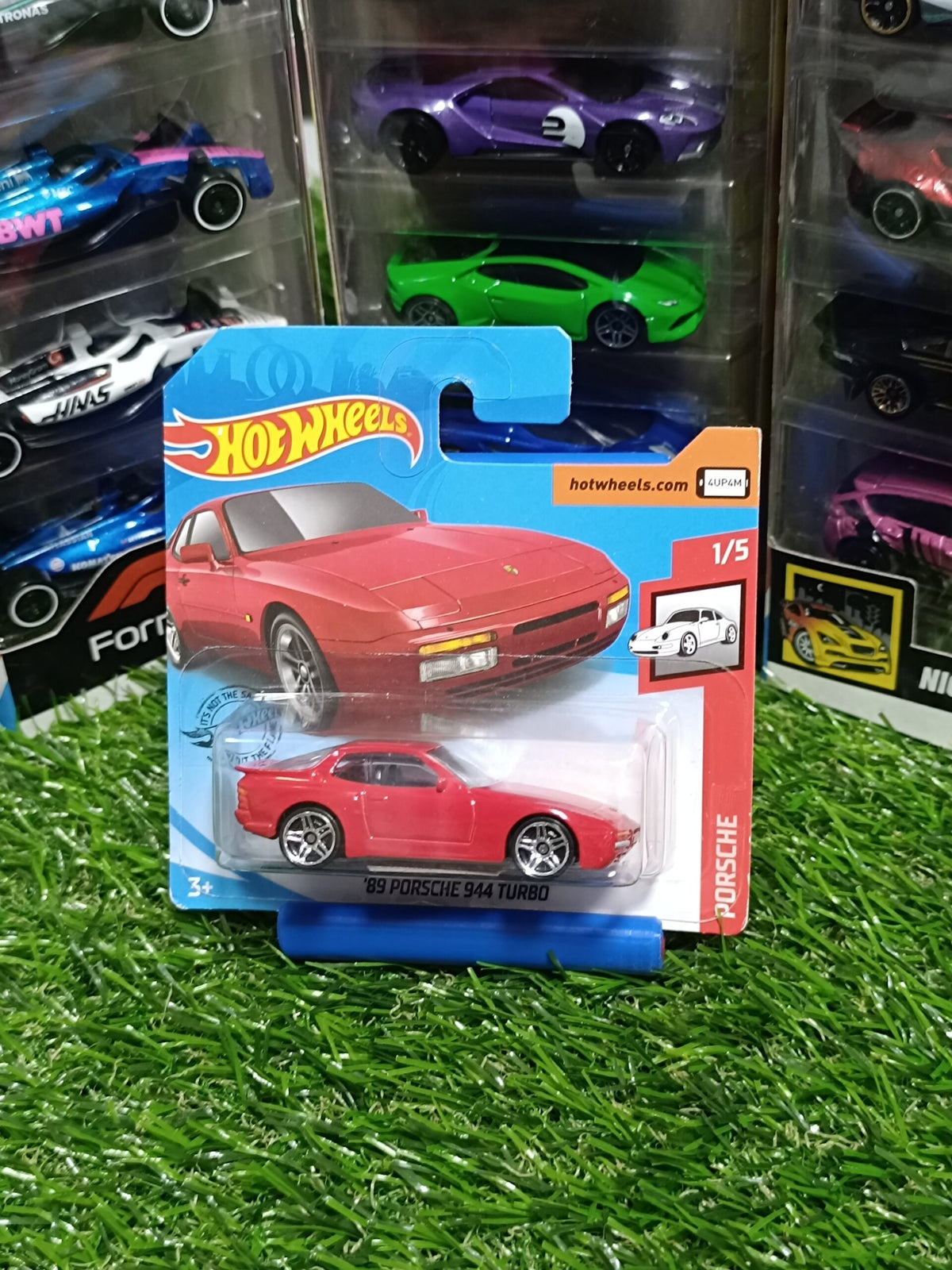 Hot Wheels 89 Porsche 944 Turbo