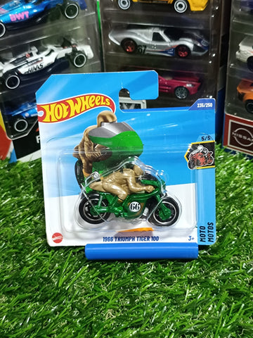 Hot Wheels 1966 Triumph Tiver 100