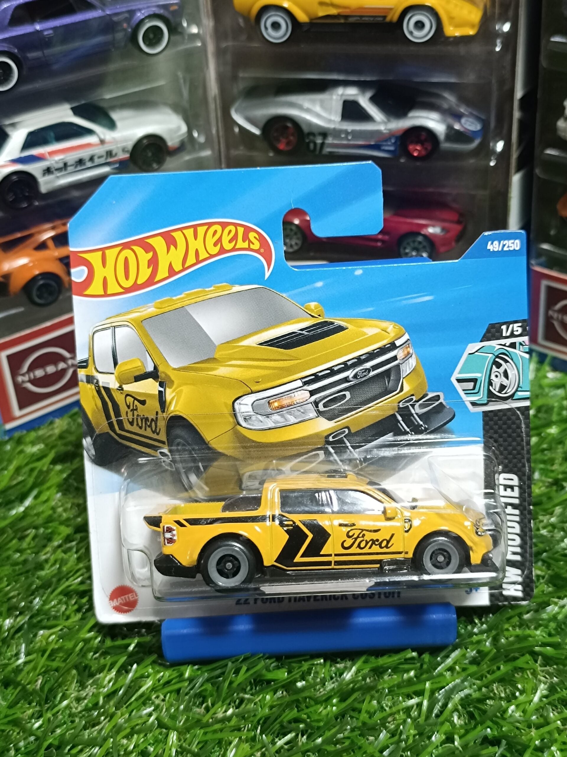 Hot Wheels 22 Ford Maverick Custom