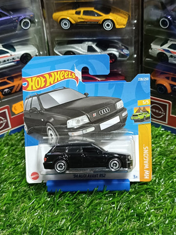 Hot Wheels 94 Audi Avant RS2