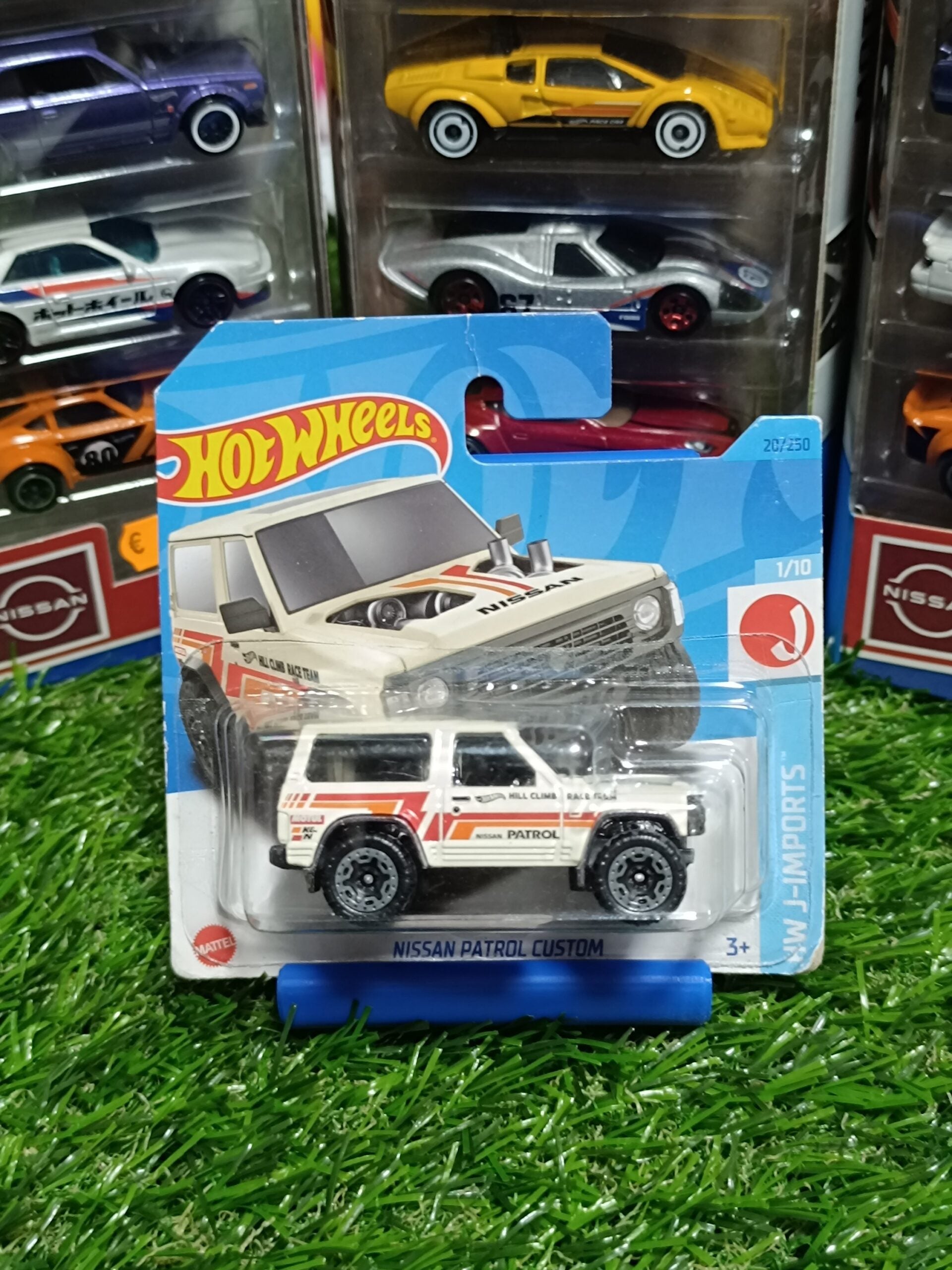 Hot Wheels Nissan Patrol Custom