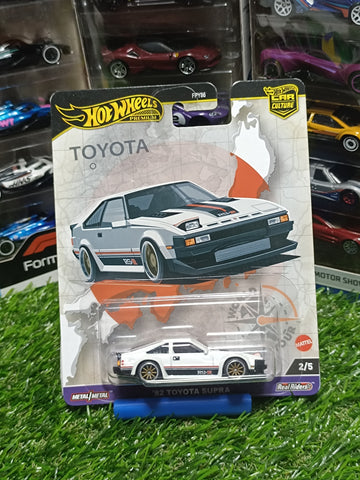 Hot Wheels 82 Toyota Supra