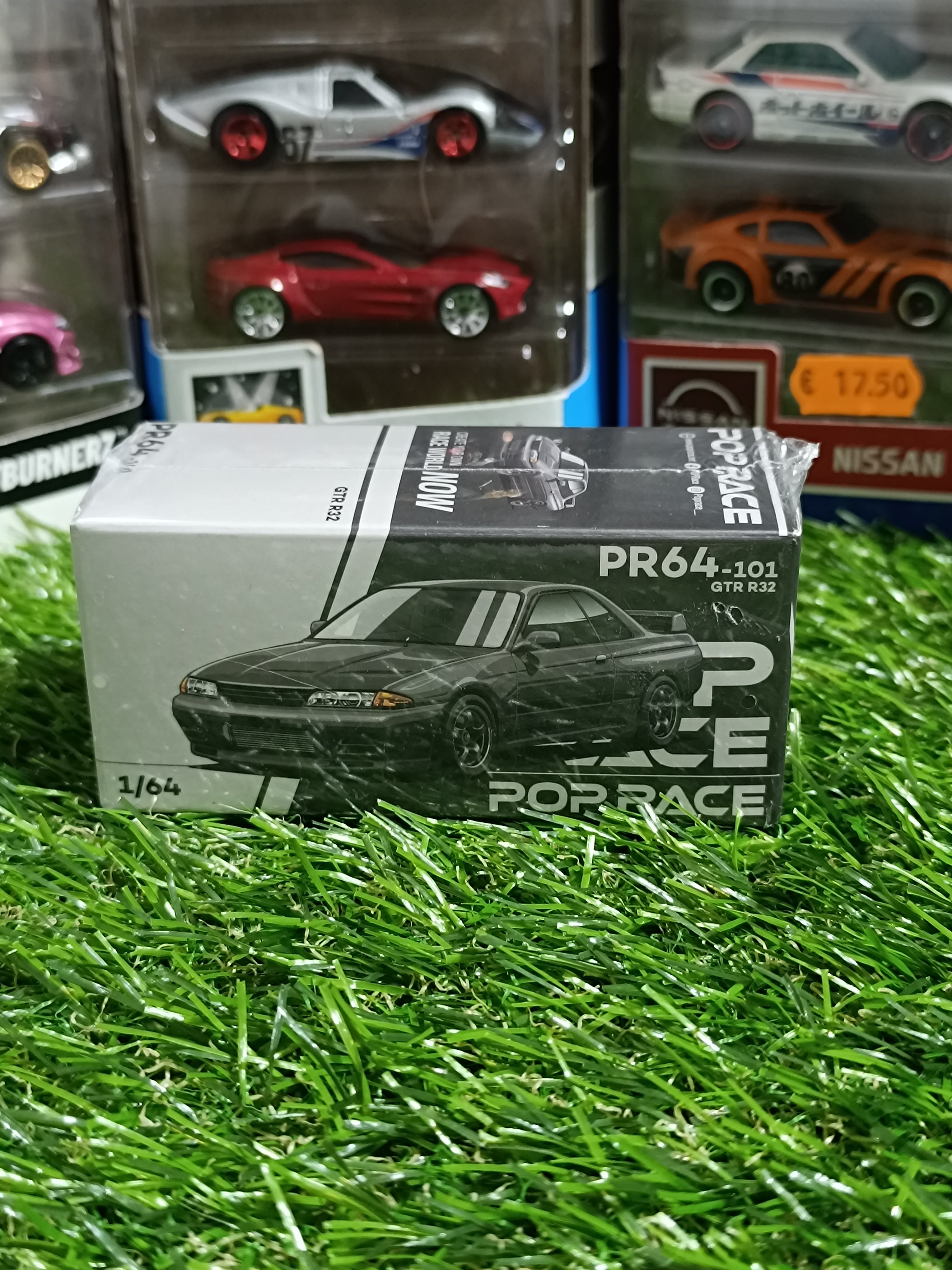 POP Race GTR R32