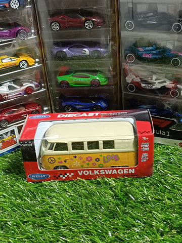 Volkswagen pão de forma amarela