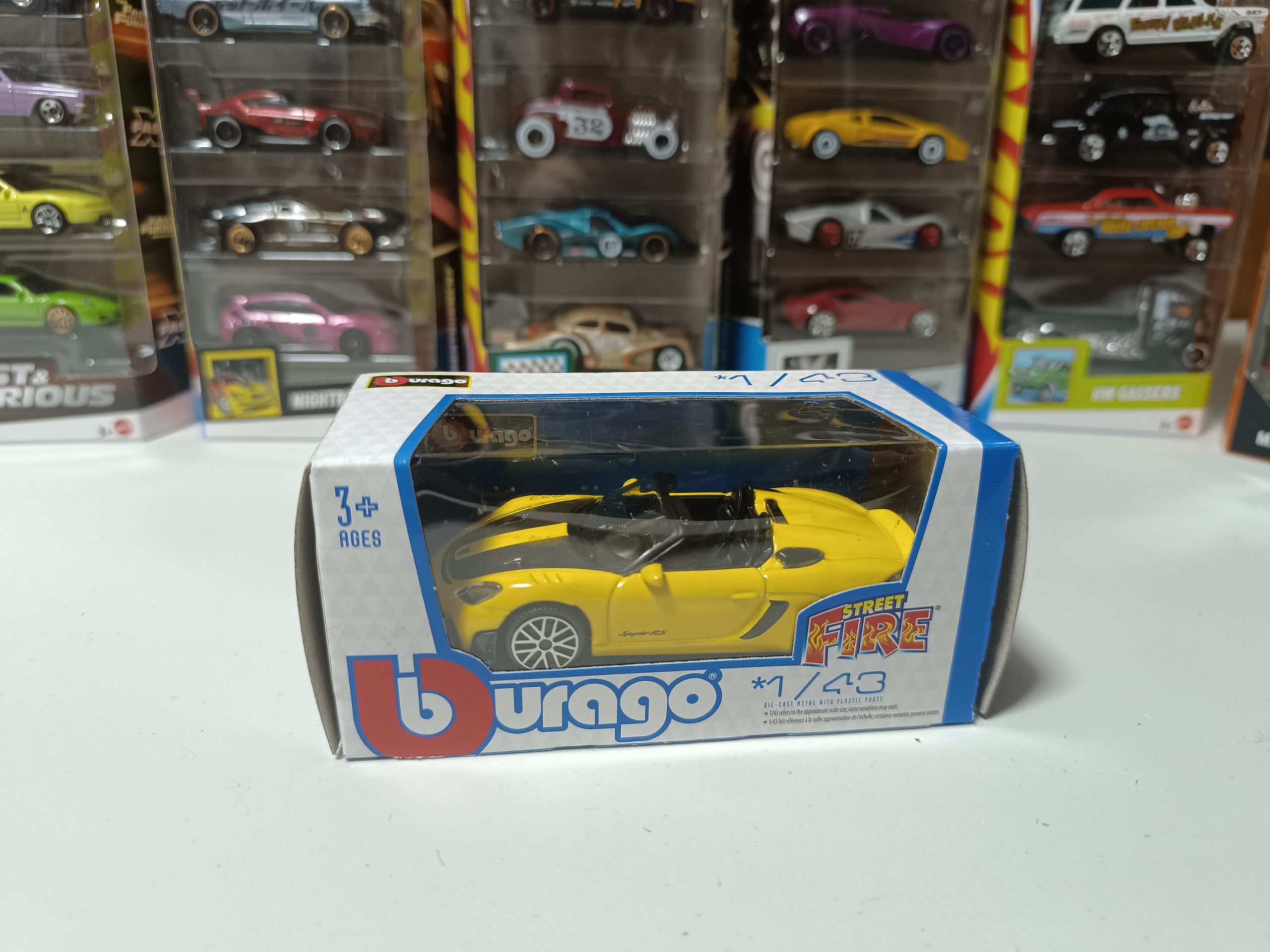 Bburago Porsche 718 Spyder RS