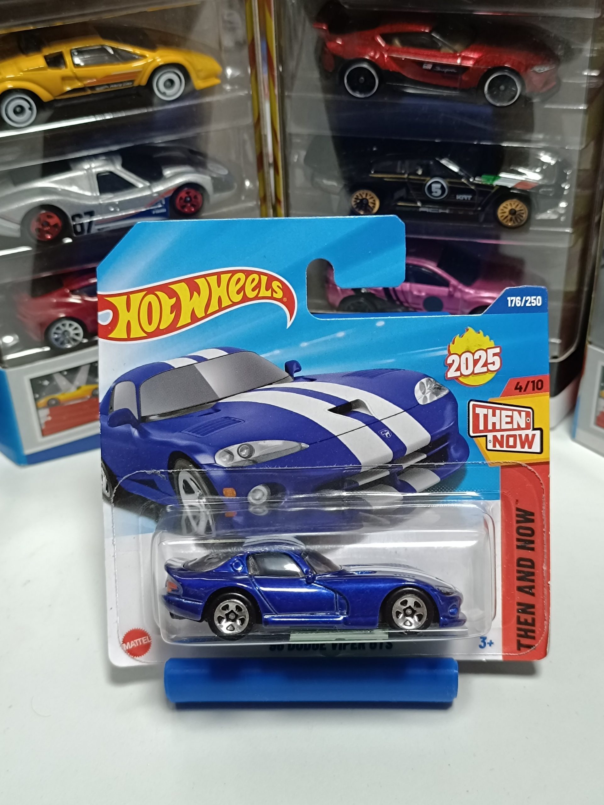 Hot Wheels 96 Dodge Viper GTD