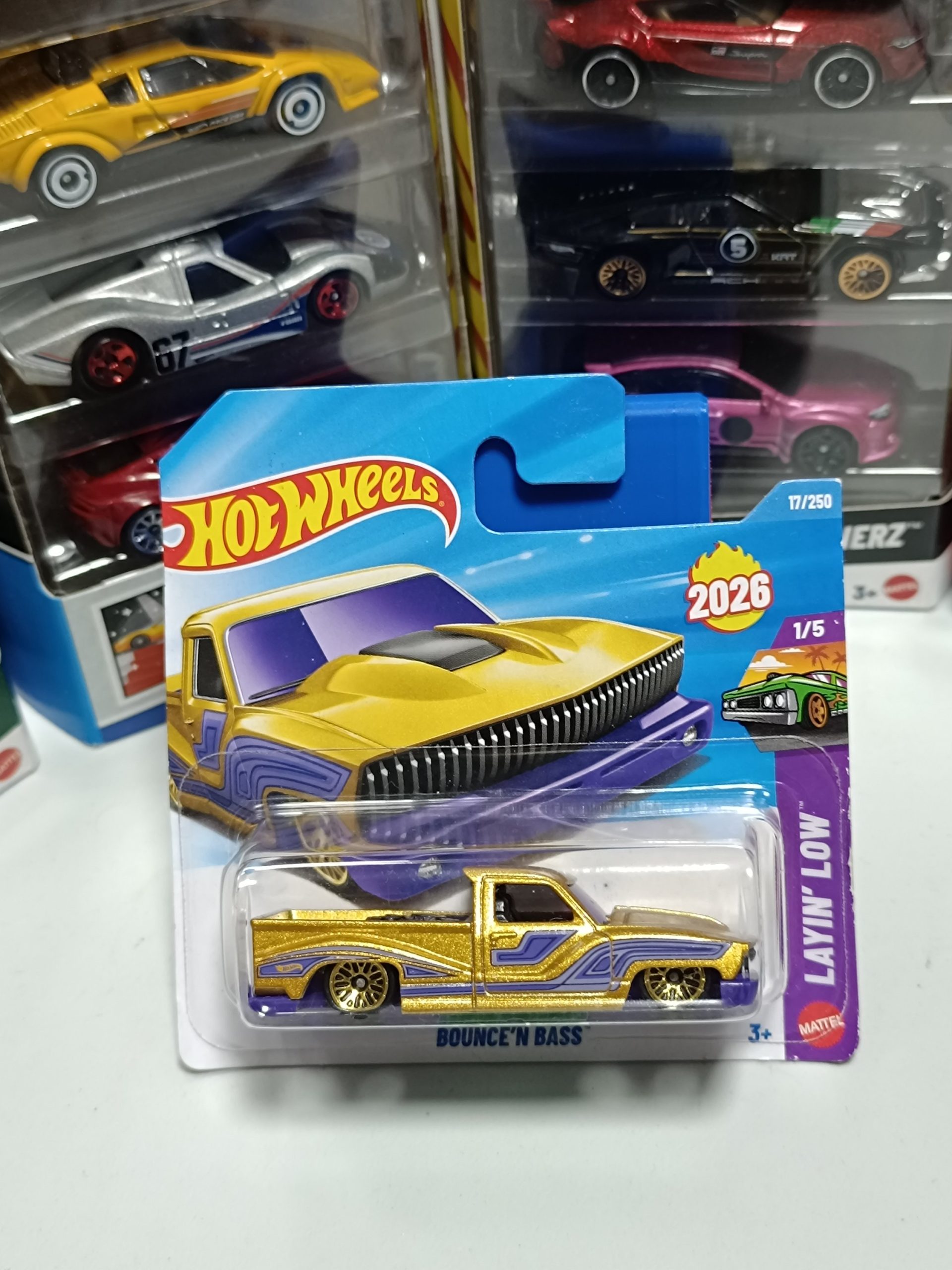 Hot Wheels Bounce'n Bass
