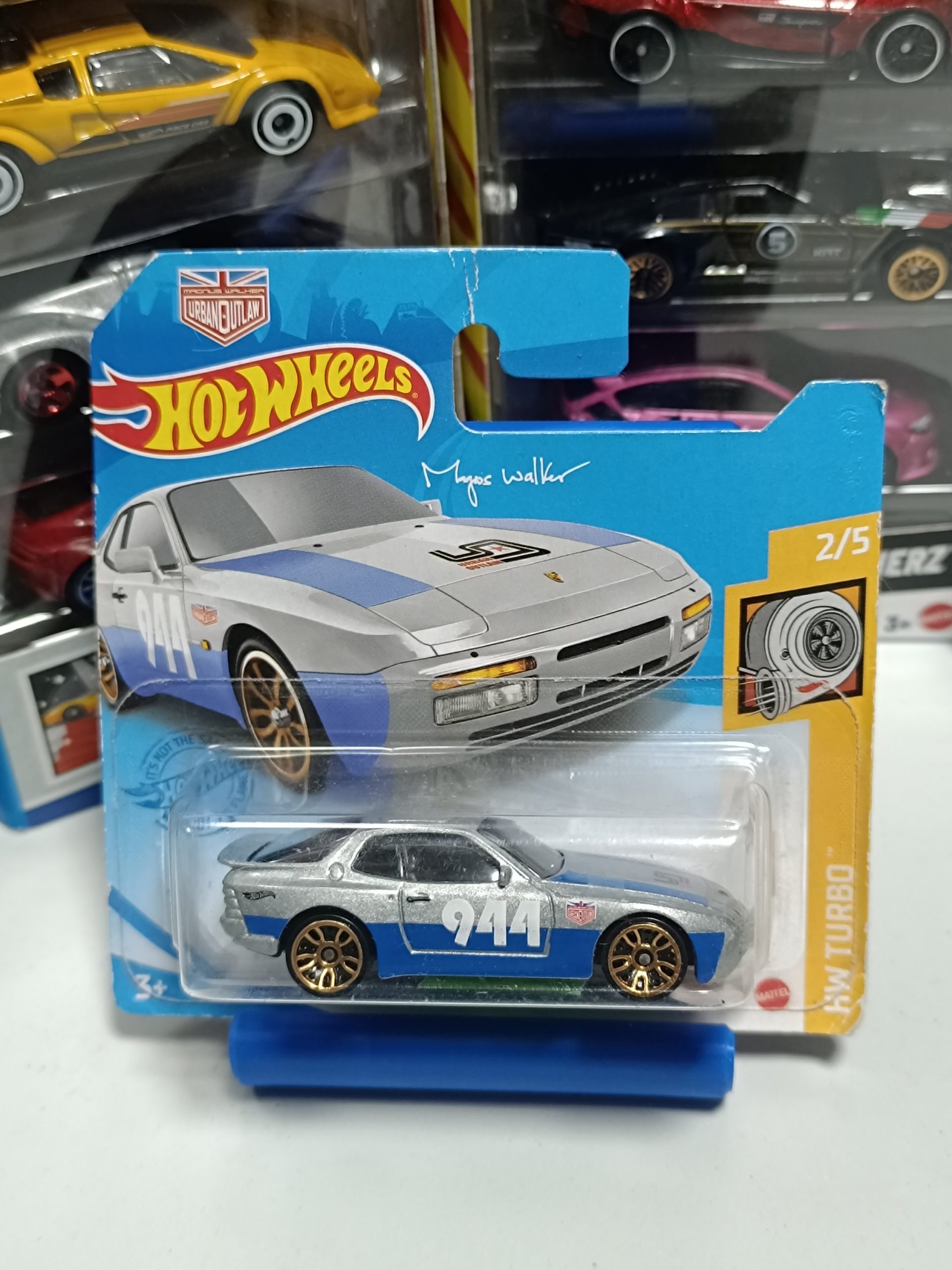 Hot Wheels 89 Porsche 944 Turbo