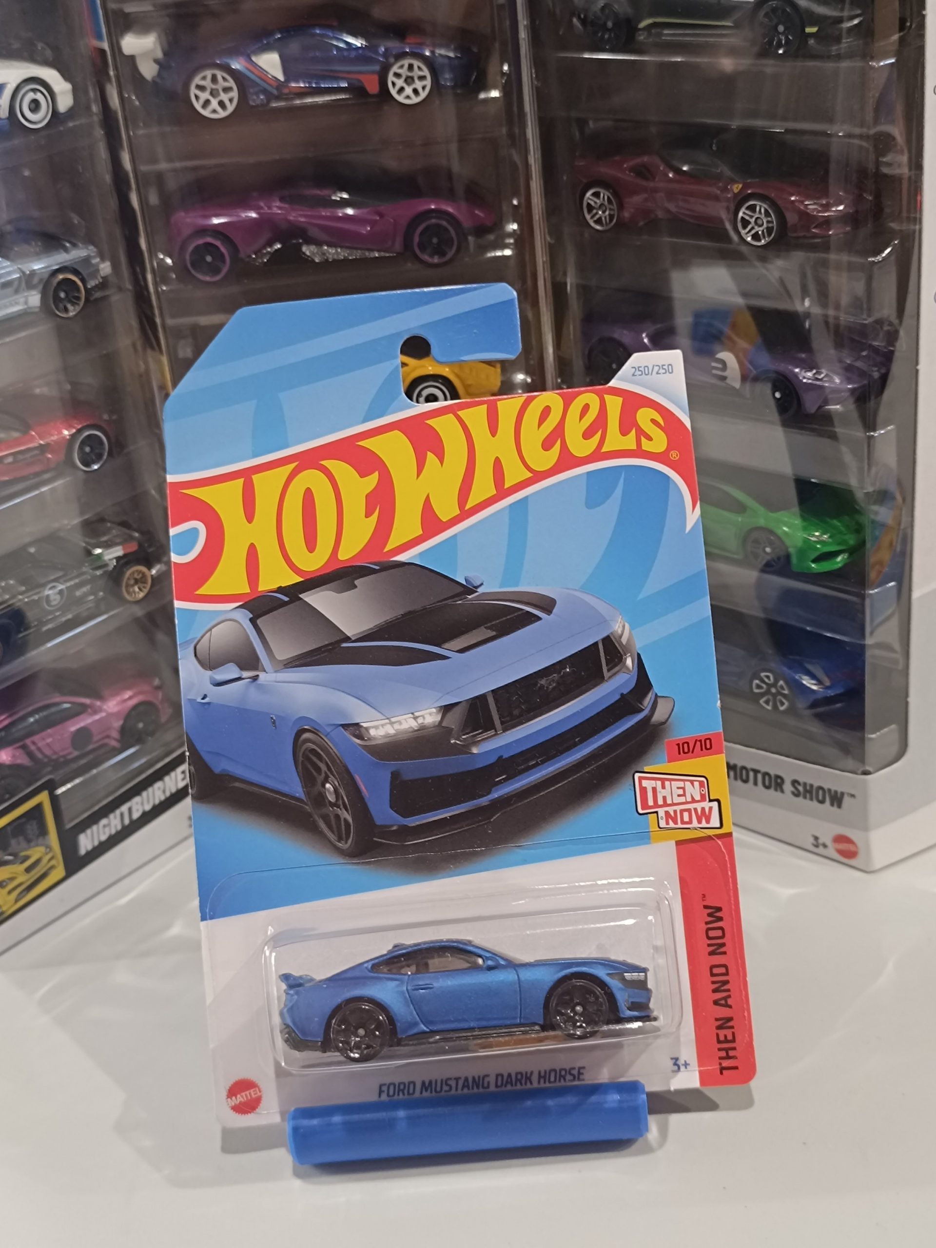 Hot Wheels Ford Mustang Dark Horse