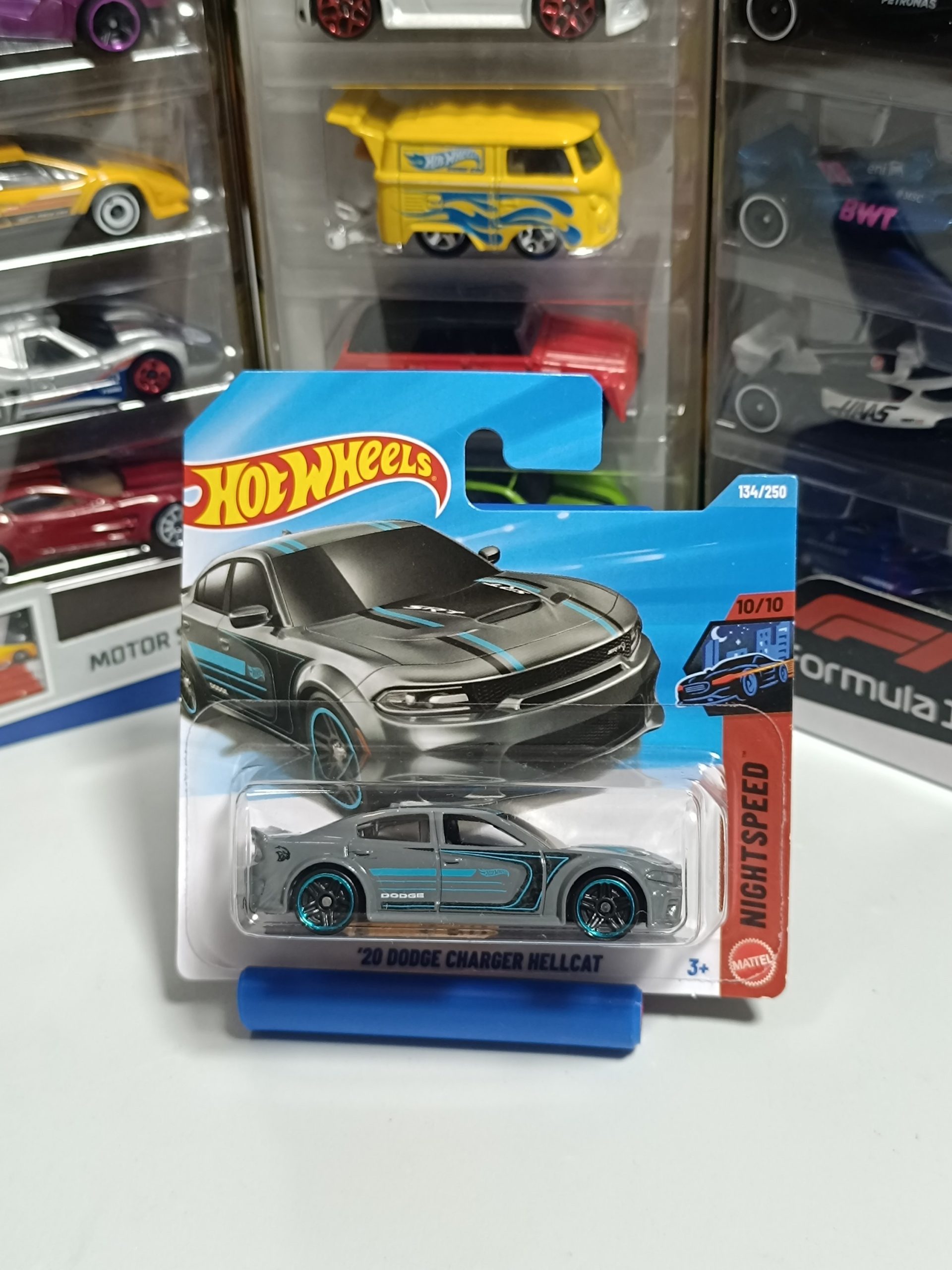 Hot Wheels 20 Dodge Charger Hellcat